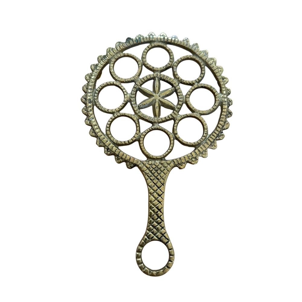 Vintage Cast Iron Brass Trivet, Sawtooth Sunflower Trivet, Footed